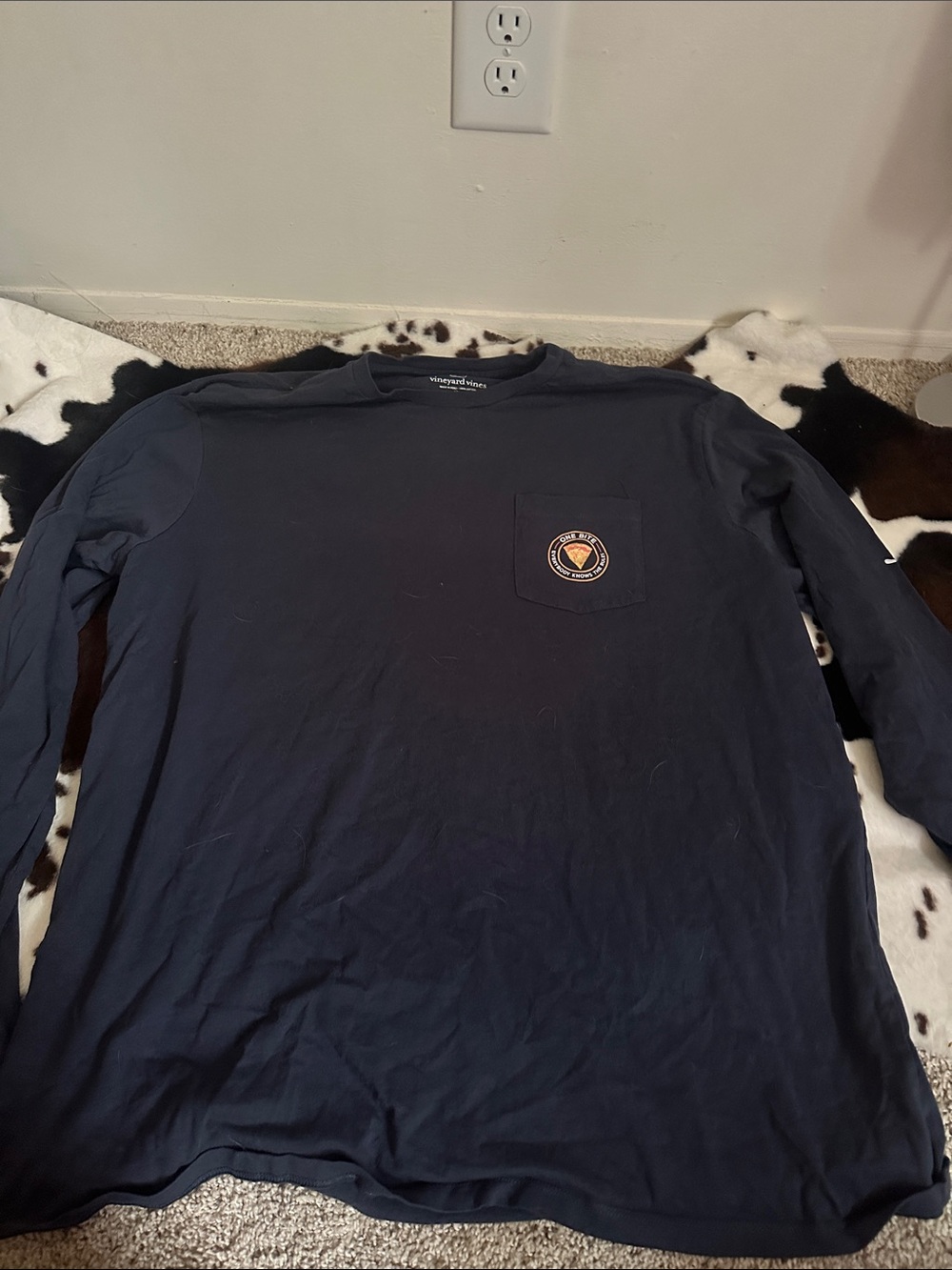 Vineyard Vines Navy Long-Sleeve Pocket Tee with Logo Patch